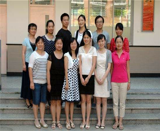 公司开展乡村教师现状调研实践活动