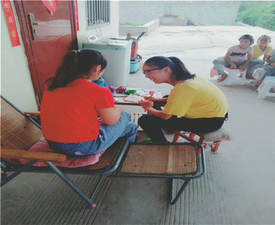 公司开展乡村教师现状调研实践活动