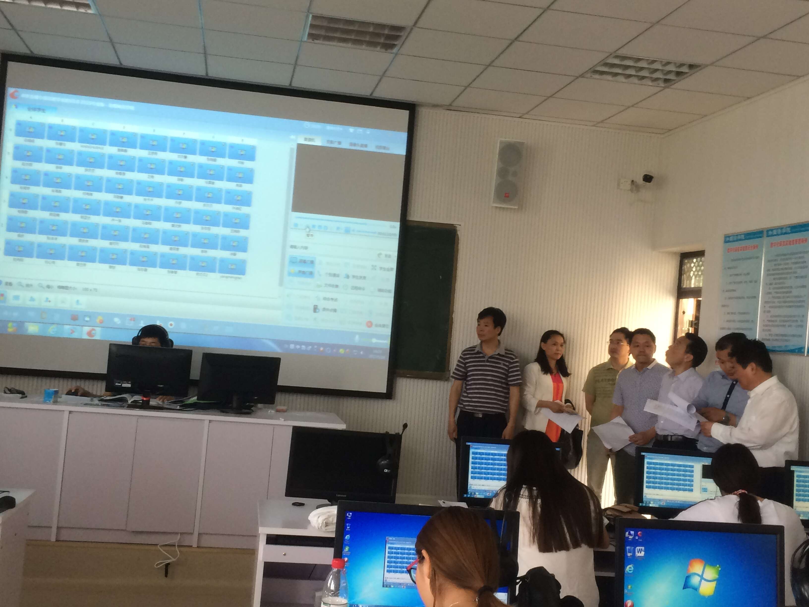 副董事长齐城检查指导fun88官网体育实验室建设工作