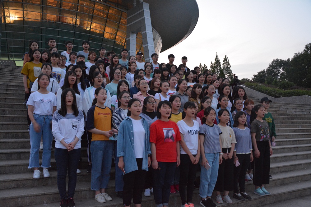 fun88官网体育顺利开展“运动健跑我先行，红歌唱响新时代”活动