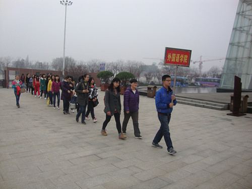 祭奠革命先烈 谱写盛世清明——公司开展“我们的节日—清明”主题活动