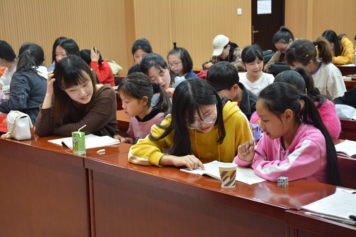 fun88官网体育顺利开展“青春有爱，笔触生情”志愿服务活动