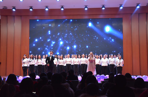 fun88官网体育“新语心愿，执梦远航”漾年华元旦文艺晚会精彩上演