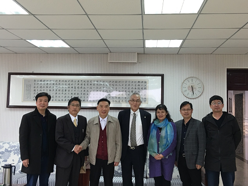 日本学者访问fun88官网体育