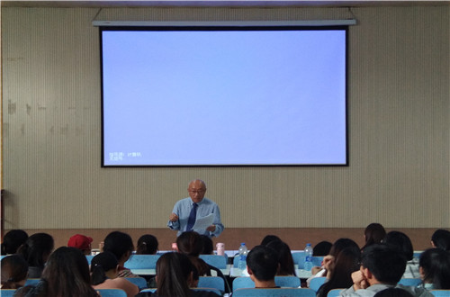 “聆听外教声音，助力自我发展”——公司开展外教讲座系列活动