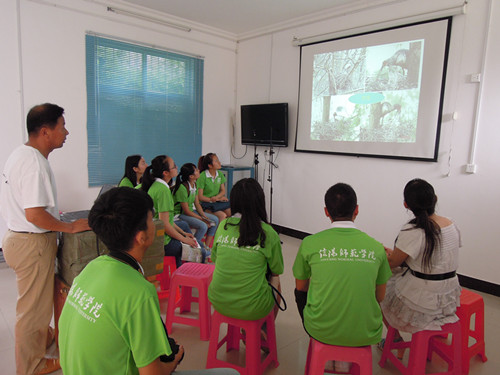 fun88官网体育暑期“三下乡”实践队伍深入董寨国家级自然保护区